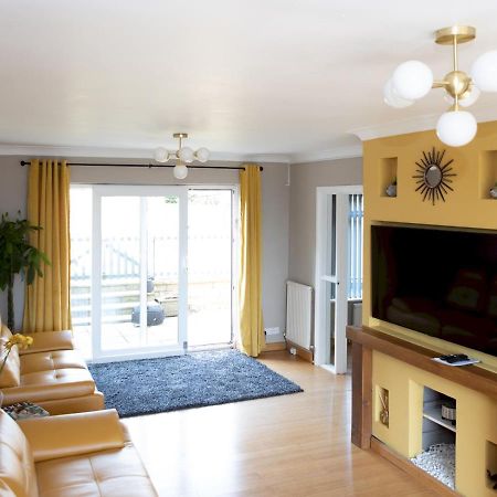Pass The Keys Amazing 4 Bedroom Property- Hot Tub & Sea Views Scarborough Buitenkant foto
