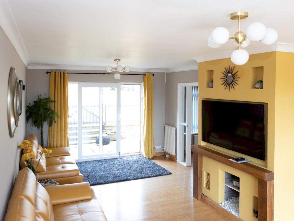 Pass The Keys Amazing 4 Bedroom Property- Hot Tub & Sea Views Scarborough Buitenkant foto
